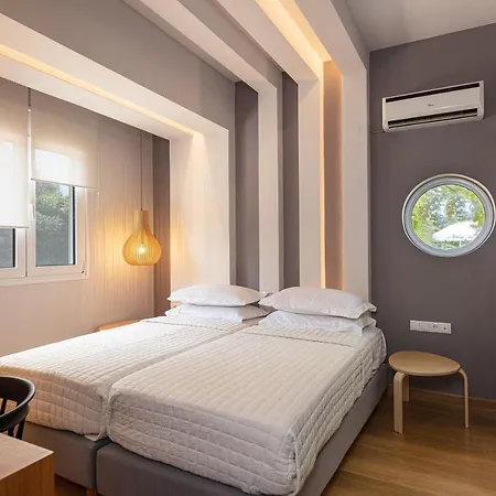 Thetree Villa, With Heated Pool & Whirlpool * Gállos